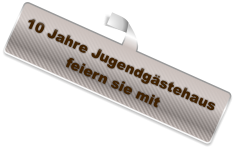 10 Jahre Jugendg�stehaus feiern sie mit